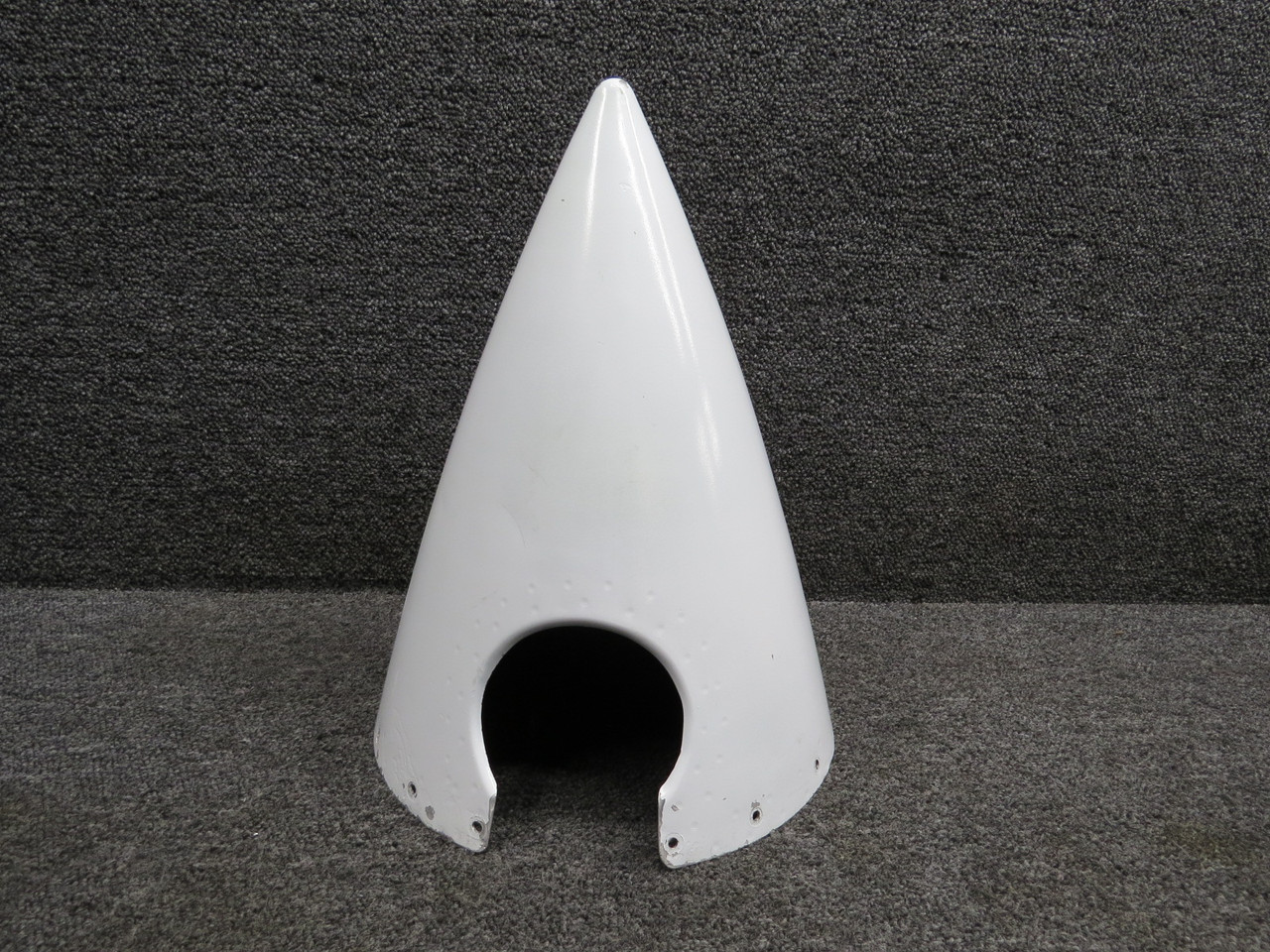 0752637-11 Cessna 182M Two Blade Propeller Spinner Dome