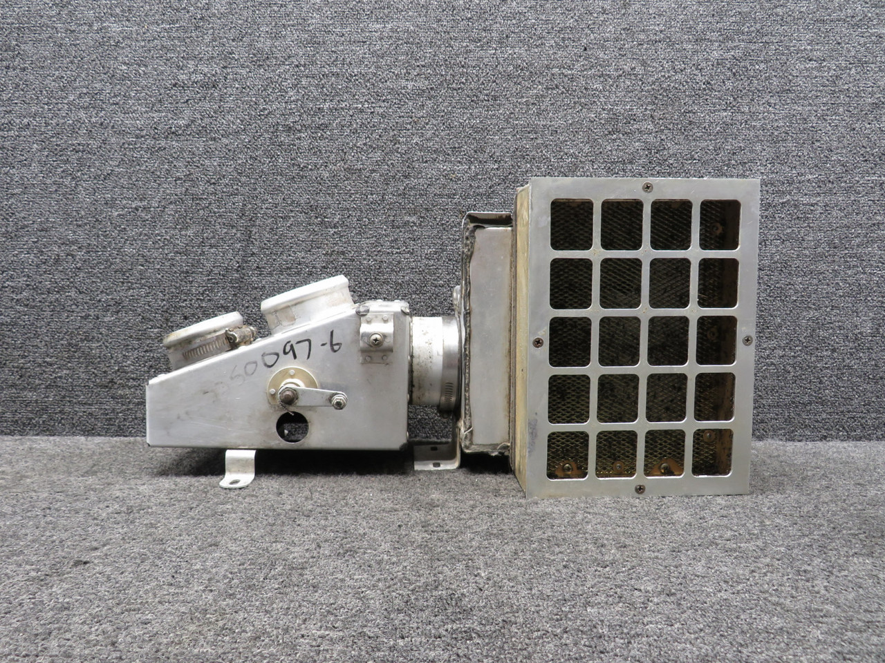 2250097-6 Cessna TR182 Carburetor Airbox Assembly with Induction