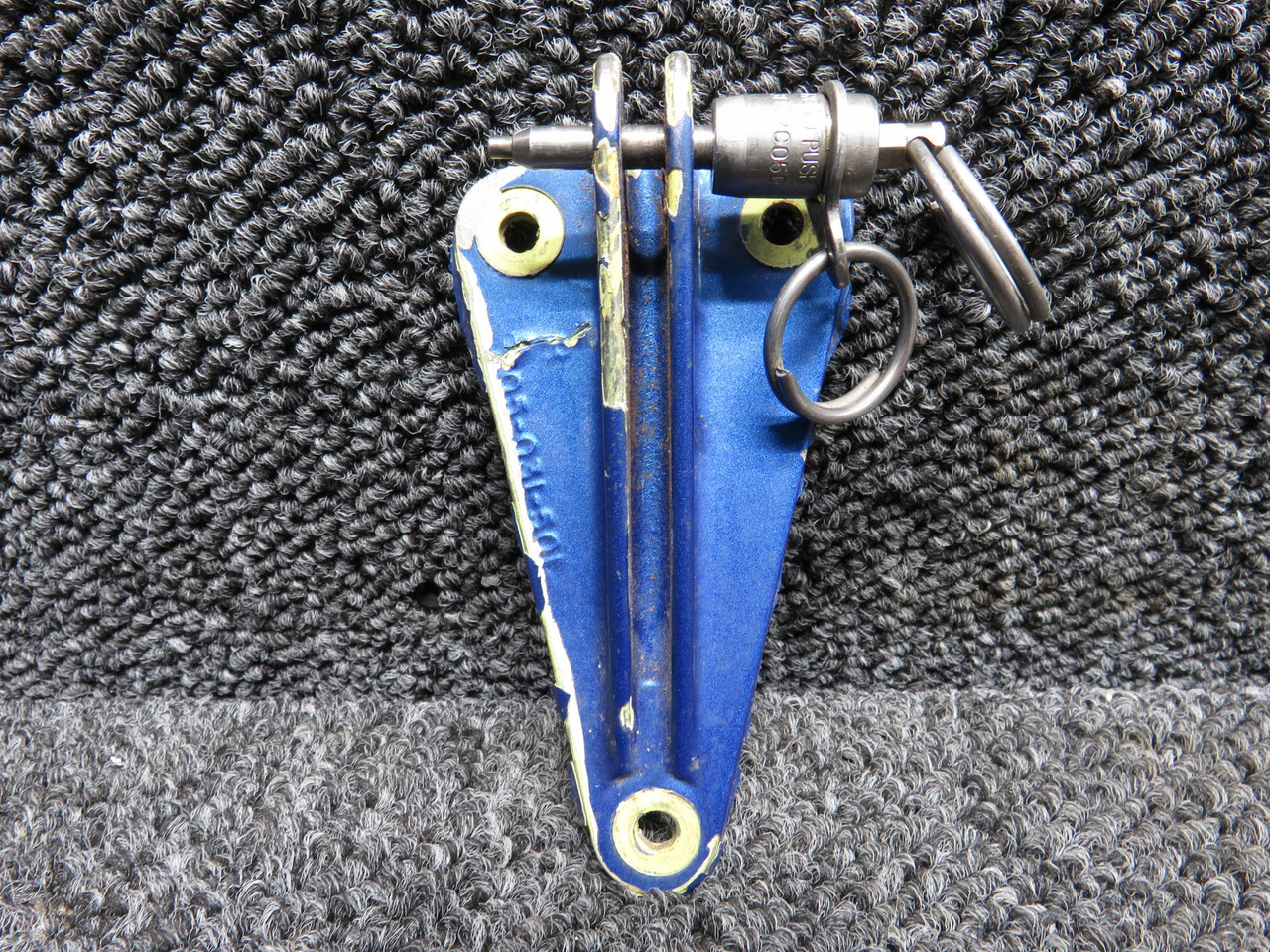 205-031-501-002 Bell 412SP Access Door Hinge Assembly For Sale