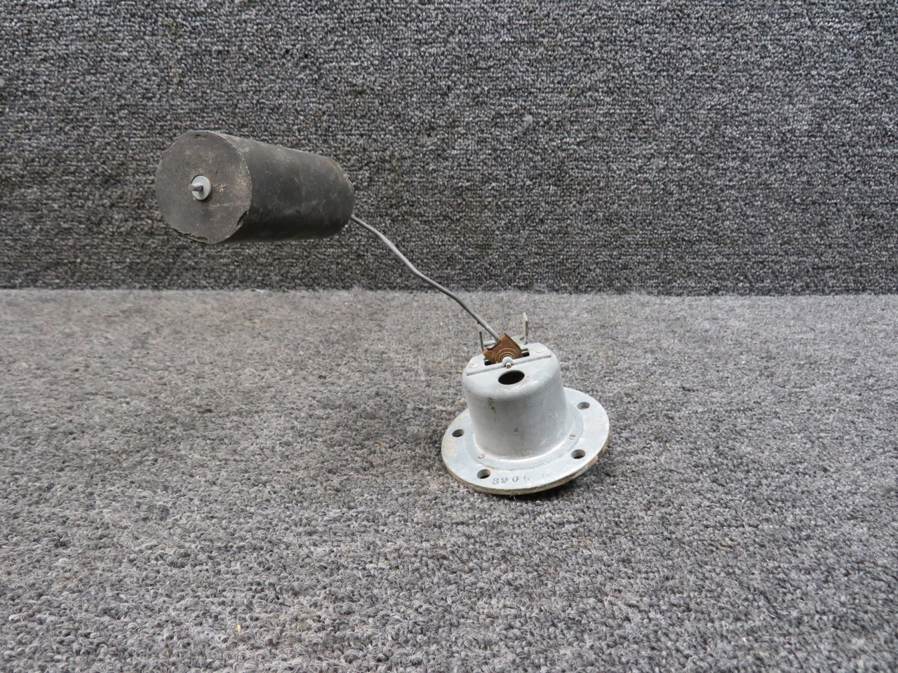 0726110-1 Cessna 210A Fuel Transmitter and Float Assembly