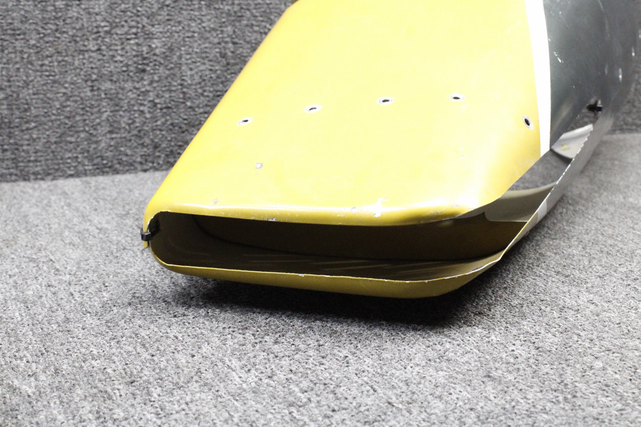 1712136-1 Cessna 177B Tailcone Stinger Assembly with LH and RH Sides