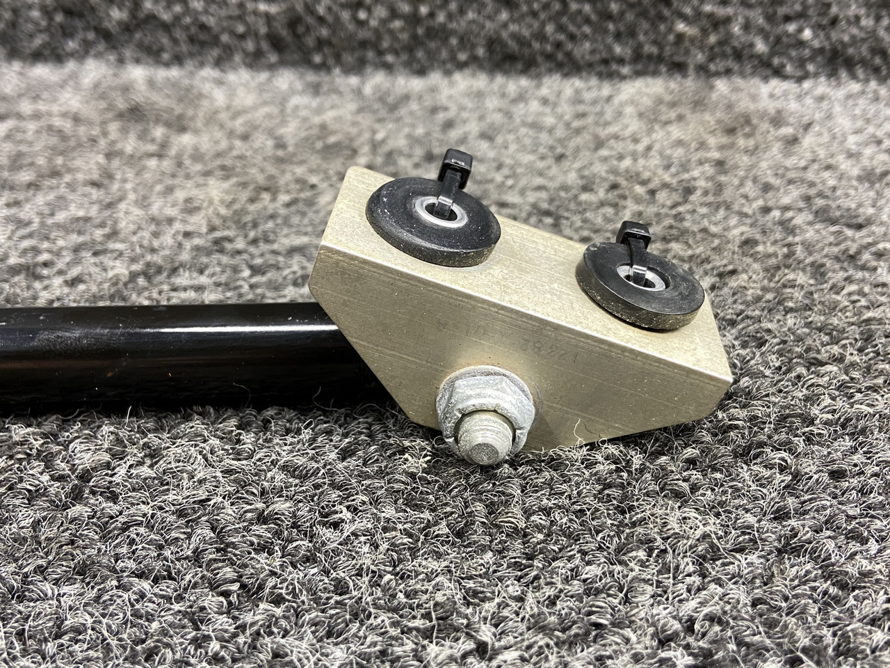 553721-1015 (Alt: 12545-001) Guden LH Cabin Door Gas Strut with
