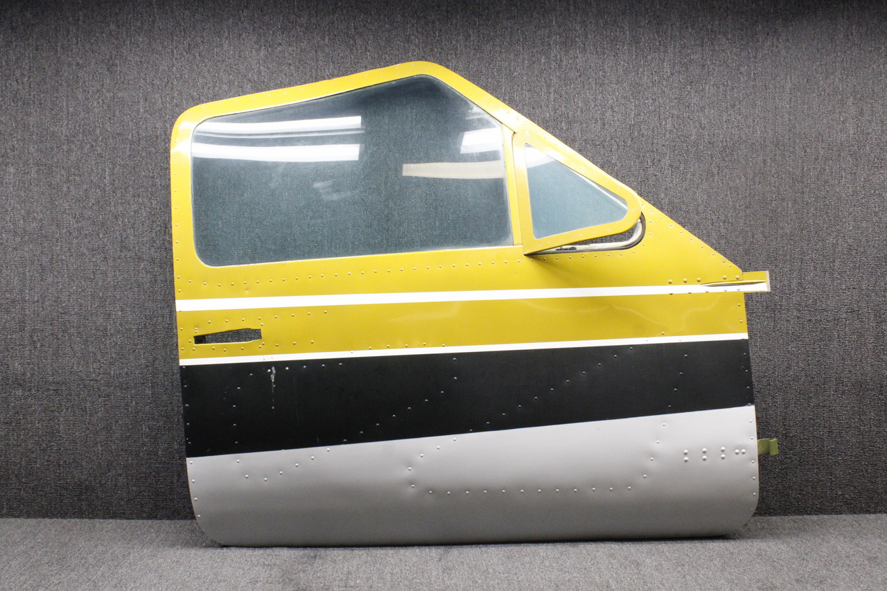 1717000-16 (Use: 1717000-18) Cessna 177B Cabin Door Structure RH