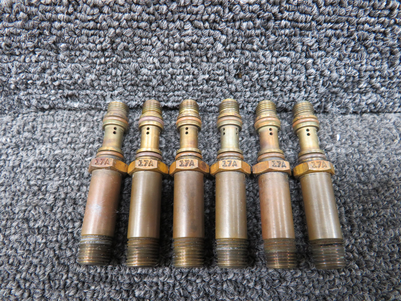 17A Cessna 340 Fuel Injector Set of 6