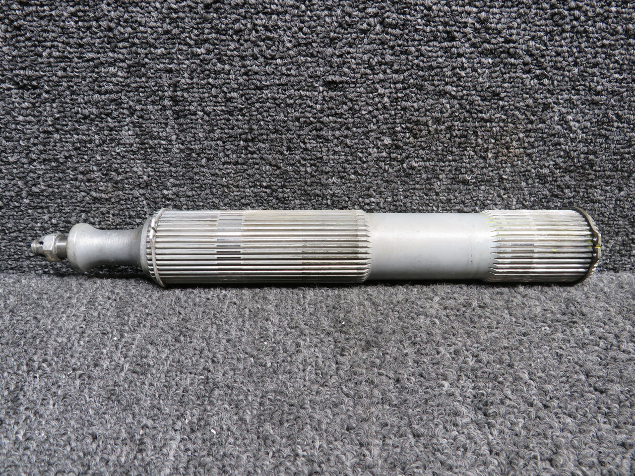 35-810083 Beechcraft B95A Shaft Main Gear Actuator Drive