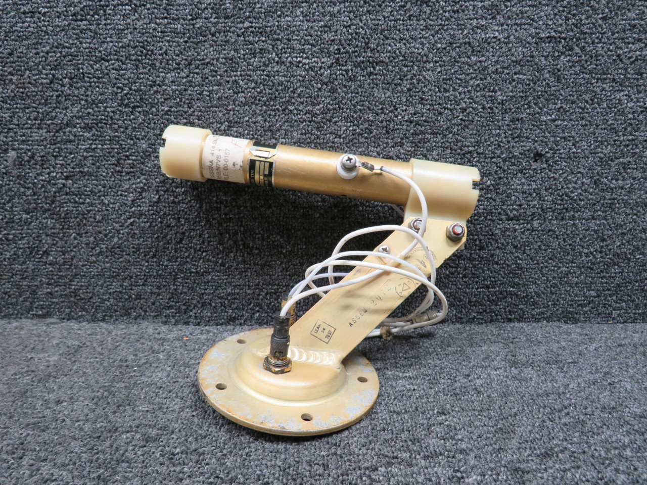 391053-002 Simmonds Precision Fuel Gauge Transmitter Assembly (Corroded Base)