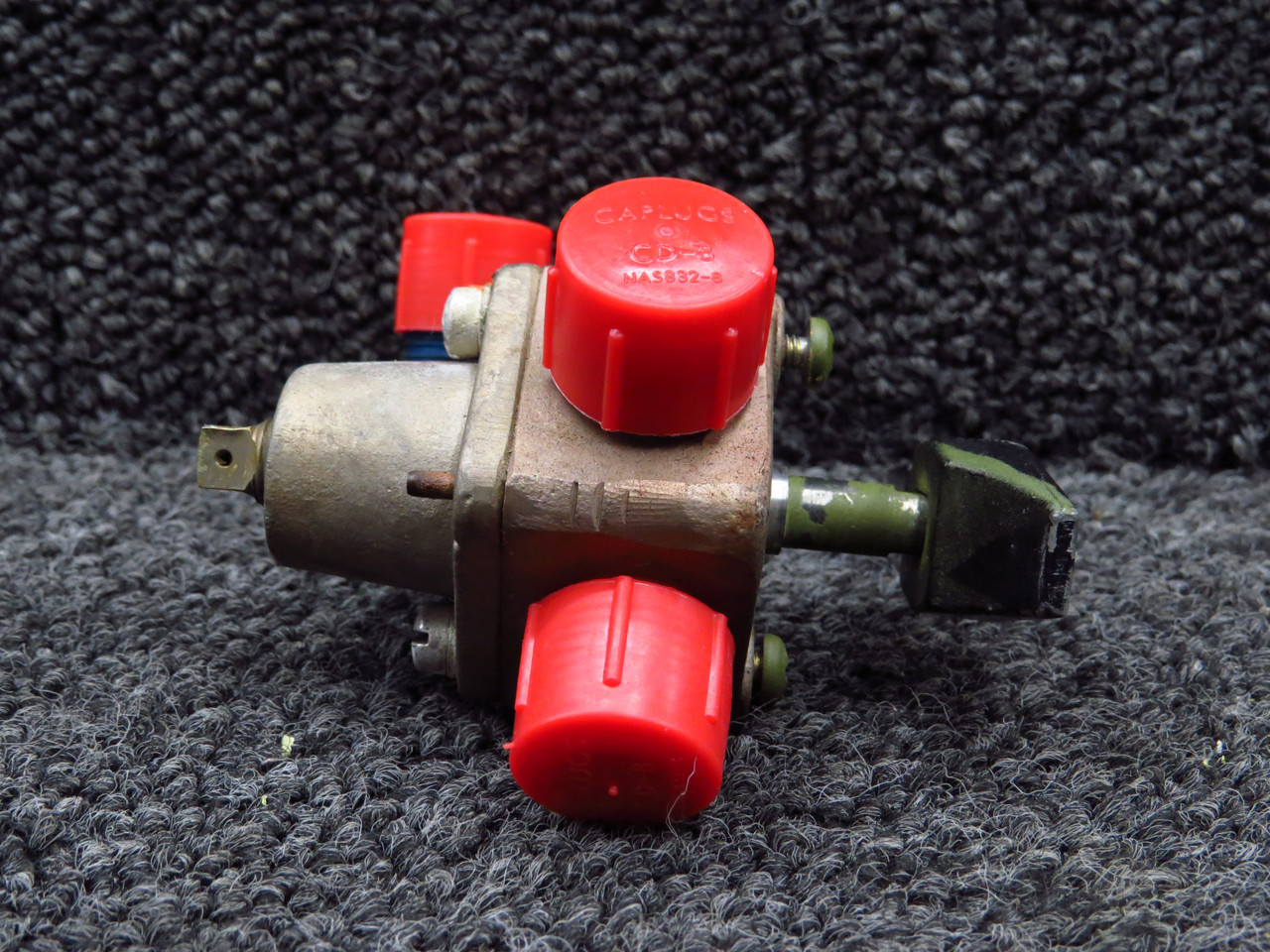 0716613-5 Cessna 177RG Fuel Selector Valve Assembly For Sale