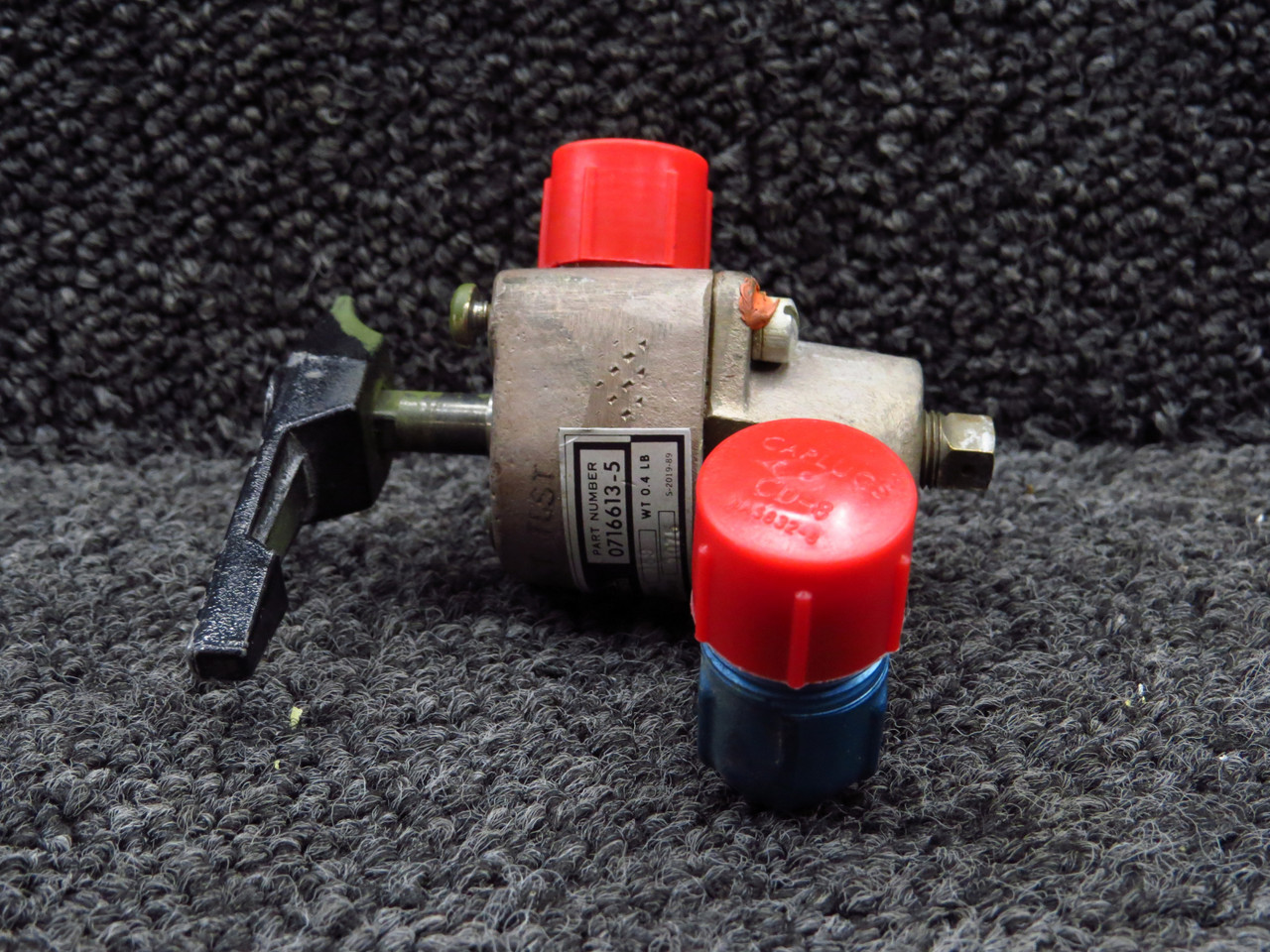 0716613-5 Cessna 177RG Fuel Selector Valve Assembly For Sale
