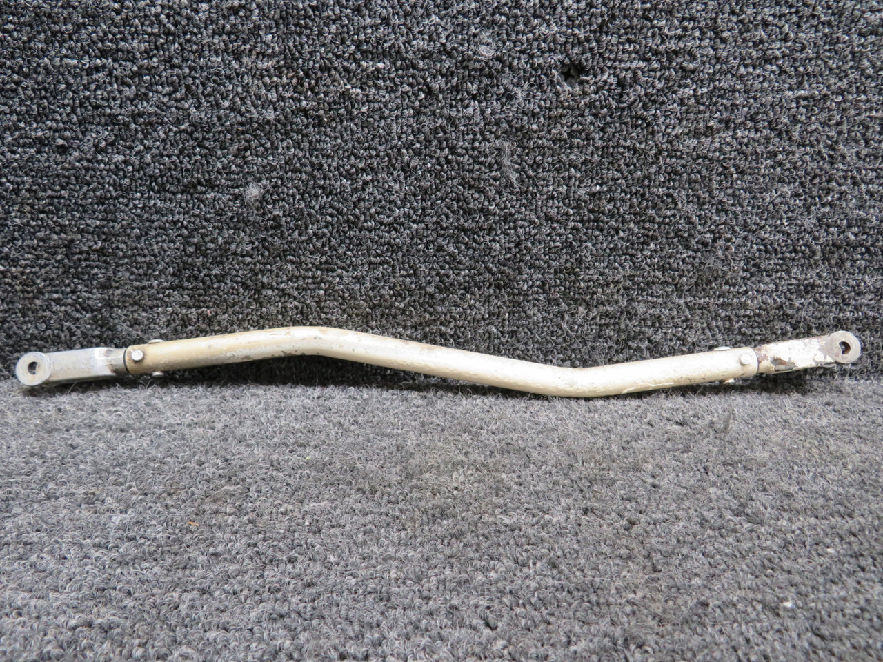 0760133-1 Cessna 182P Elevator Trim Push Pull Rod (Minor Rust) For