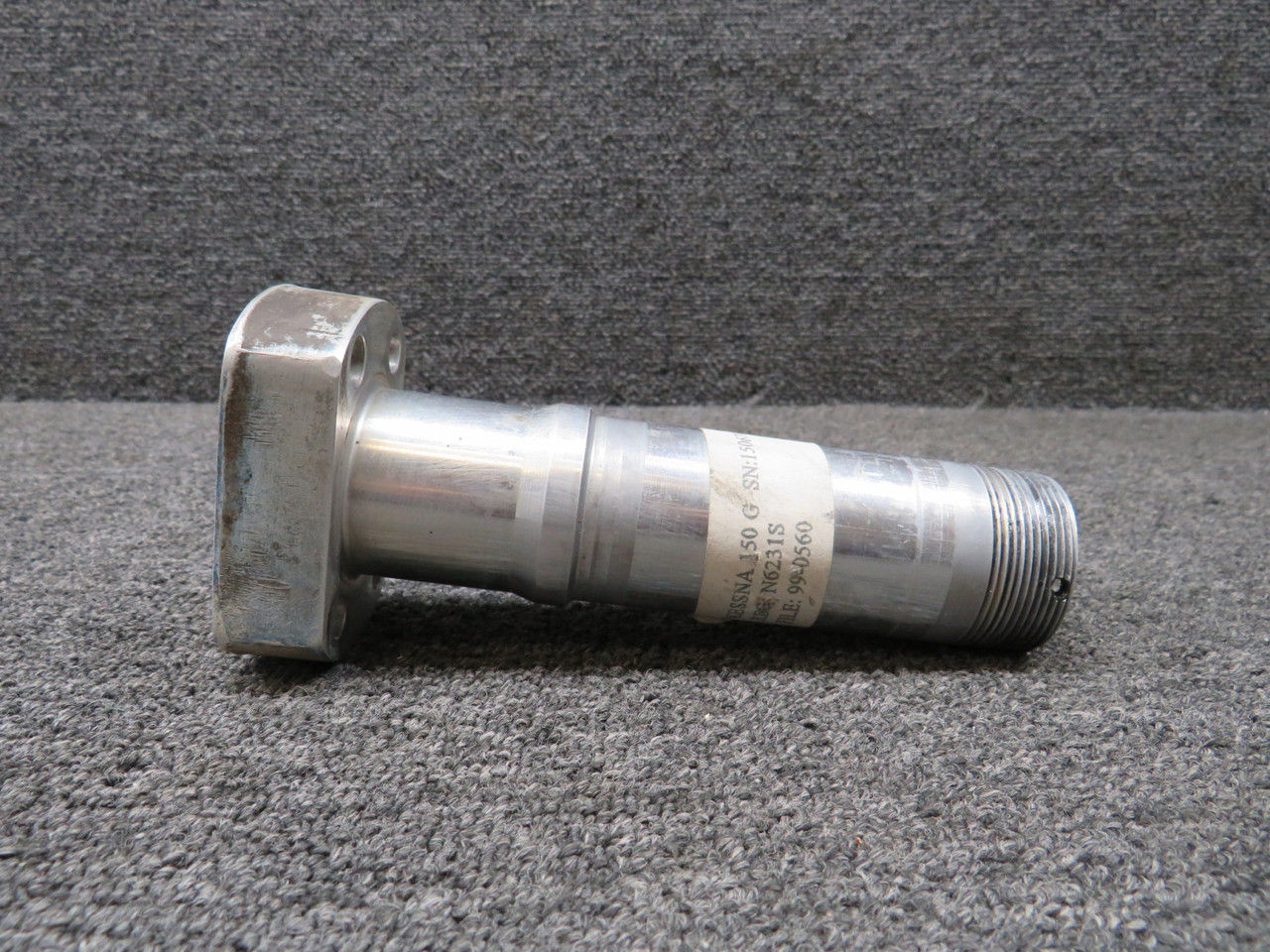ジッパー 0541124 Cessna 150G Main Landing Gear Axle, Aluminum and Hollow