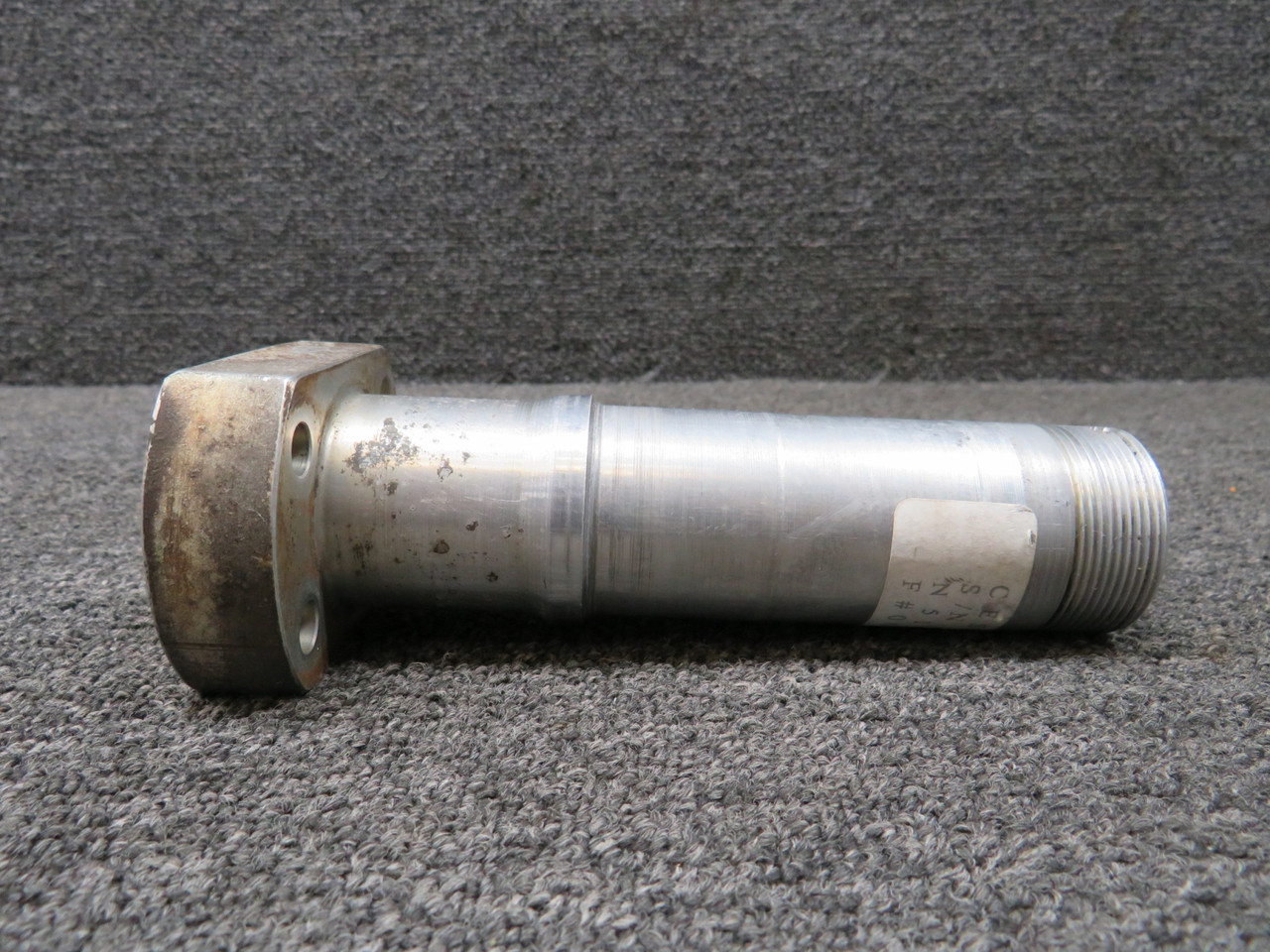 メル73710 0541124 Cessna 150J Main Landing Gear Axle, Aluminum and Hollow