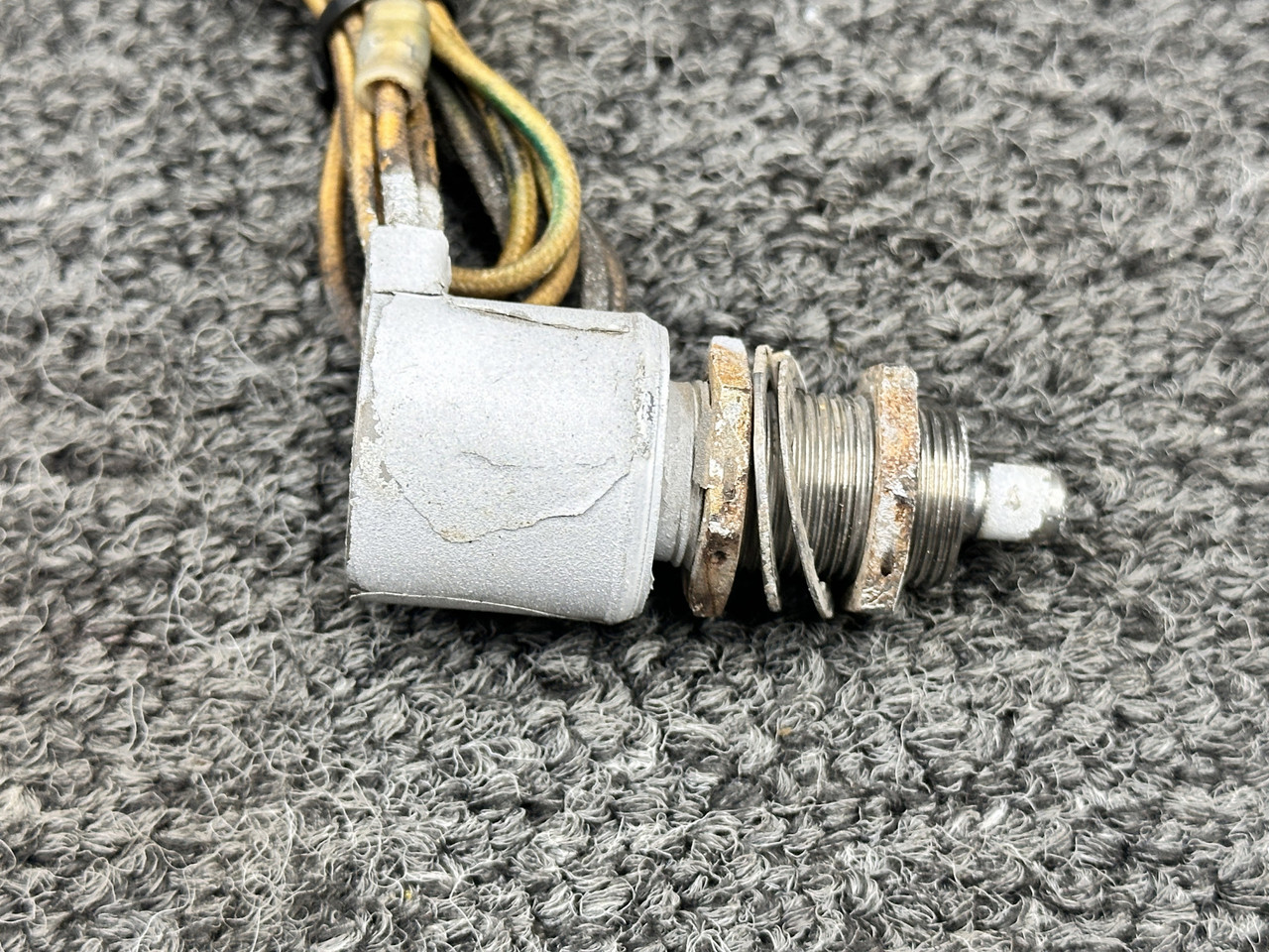 1CH1-6 Cessna 340A Landing Gear Micro Switch For Sale
