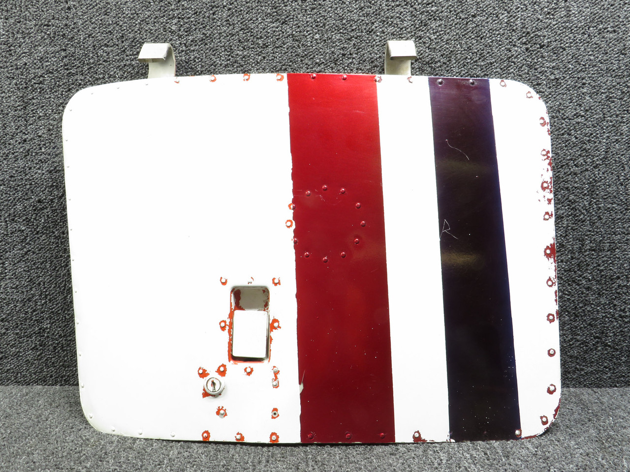 0717000-1 Cessna C-172K Baggage Door Assembly (Blue and Red Striped)