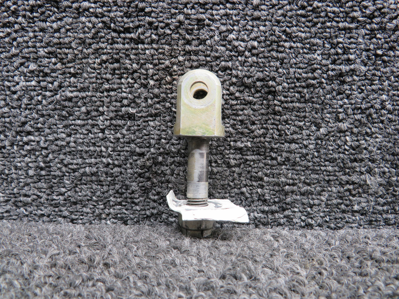 41789-002 Piper PA-31T Main Gear Lock Rod Attachment Fork
