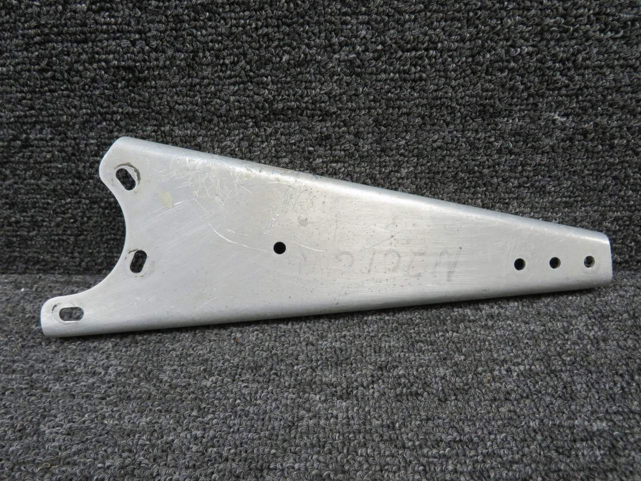 660199-001 Mooney M20J Propeller Governor Support Bracket Assembly