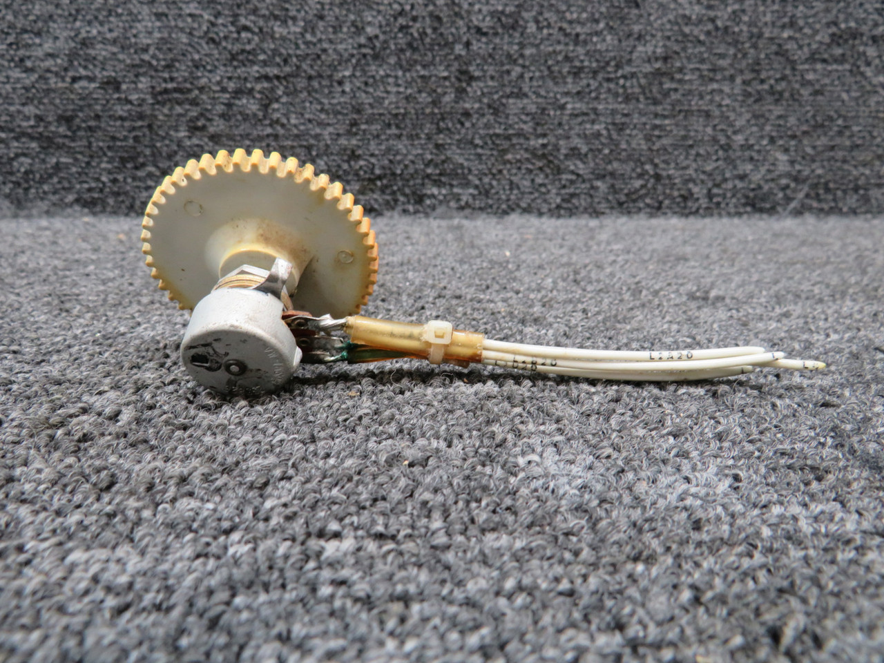 VW-1KSPB (Alt: 235826) Switch with Knob For Sale