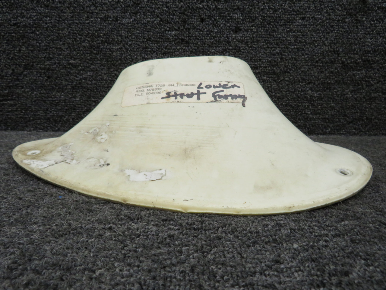 りん　0522 0522150-2 Use Part Number 0522150-2-D70 Cessna 172B Lower Strut