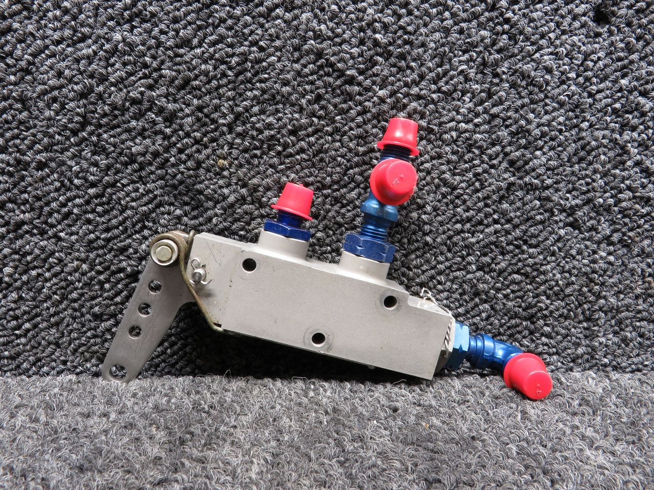 872522 (Alt: 159SCH120-1) Kidde 3-Port Pneumatic Control Valve (PSI: 3000)