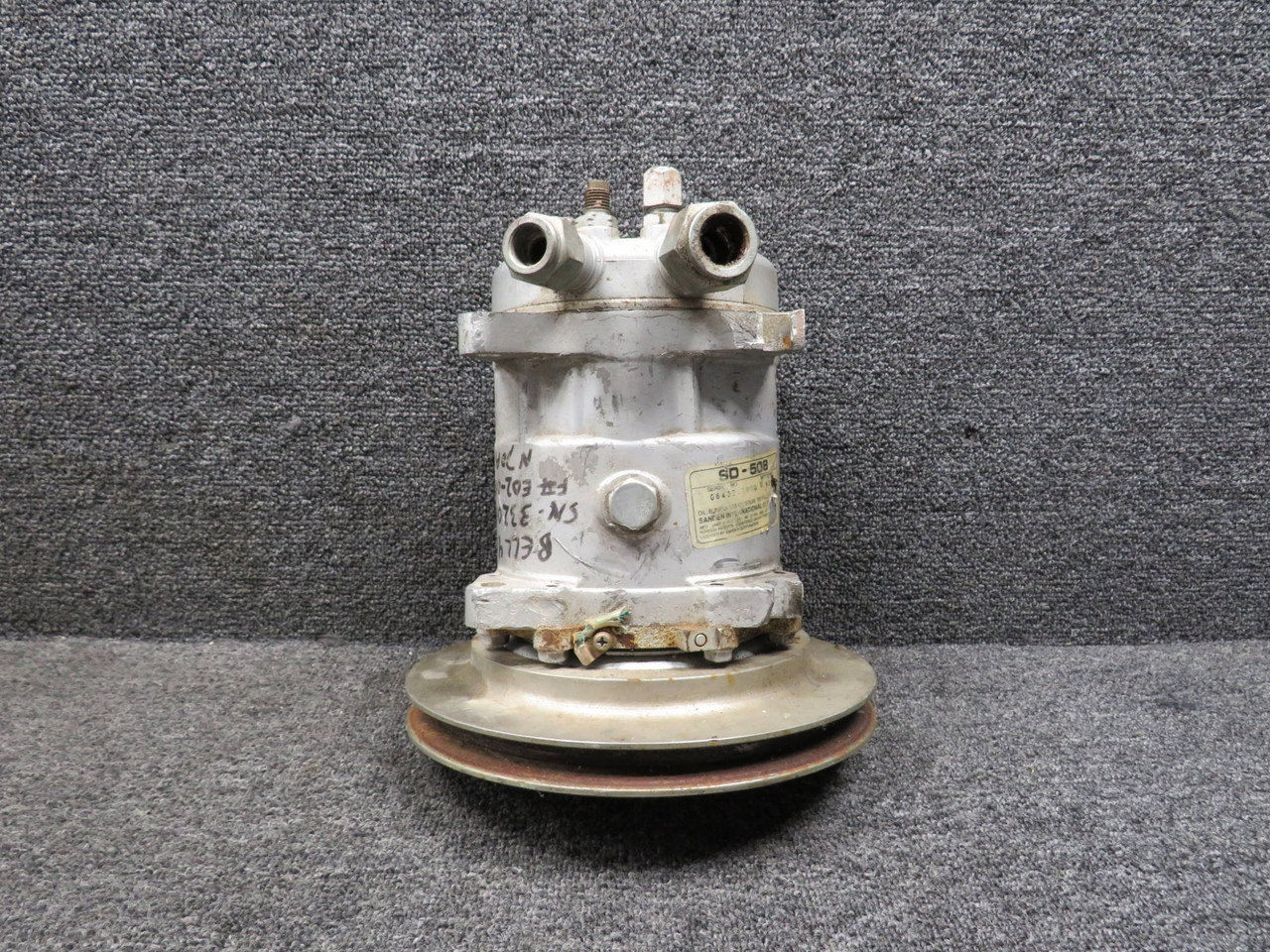 EF210R-16774 York Automotive Compressor For Sale