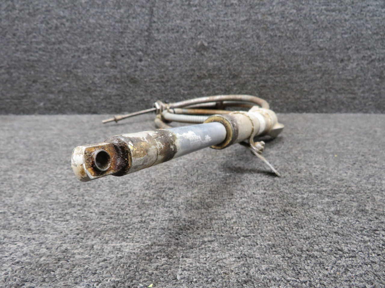 35-521212, 45-521212-10 Beechcraft A35 Flap Actuator with Shaft