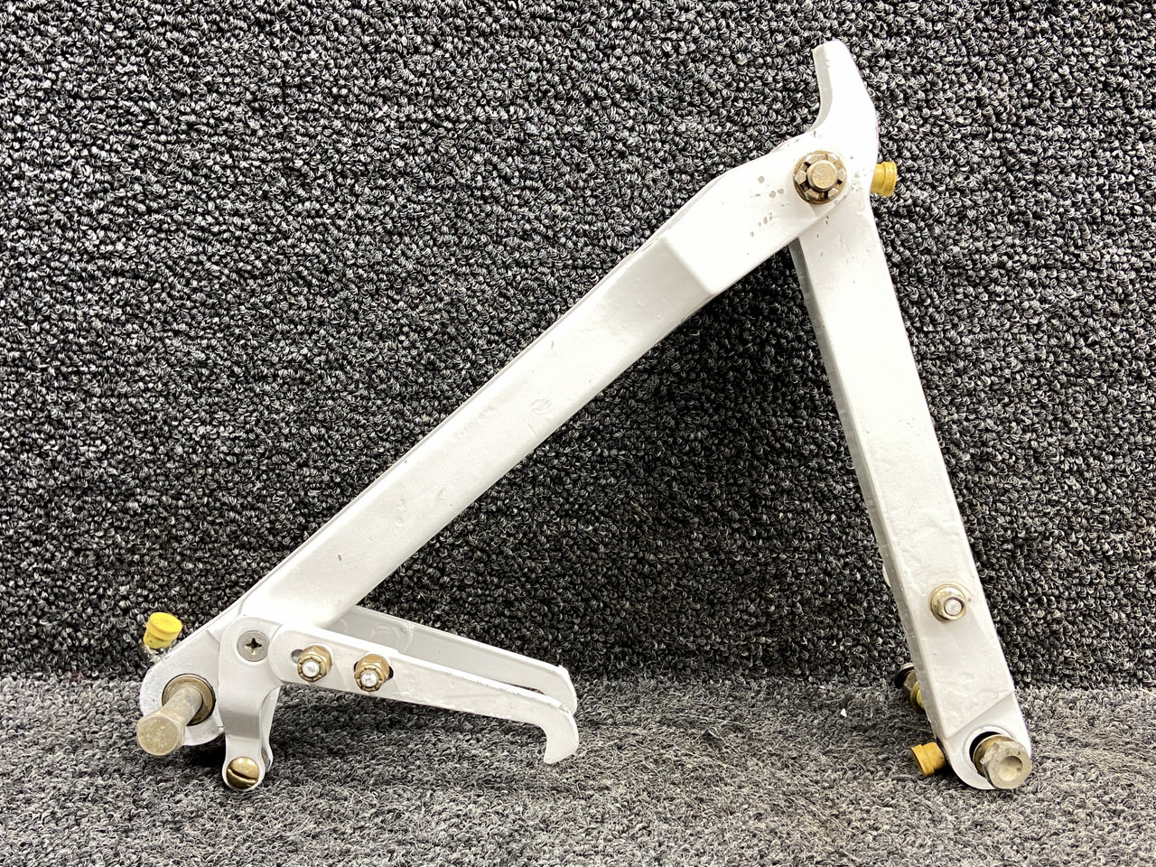 5141001-34, 5041023-5 Cessna 340A Main Gear Retract Brace Assembly RH w Hooks