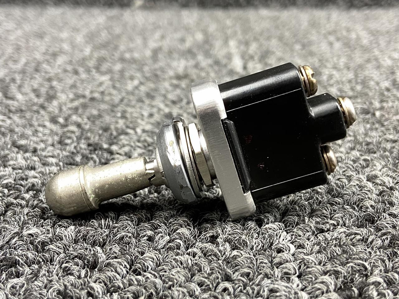 T9-MS1-21N (Alternate PN: MS35059-27) Otto Prime Toggle Switch