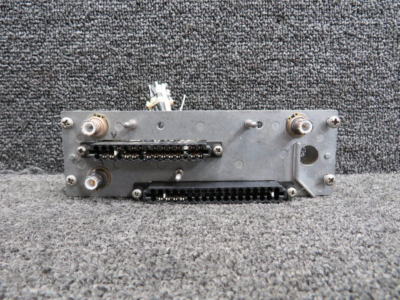 073-0431-00 King Radio Back Plate