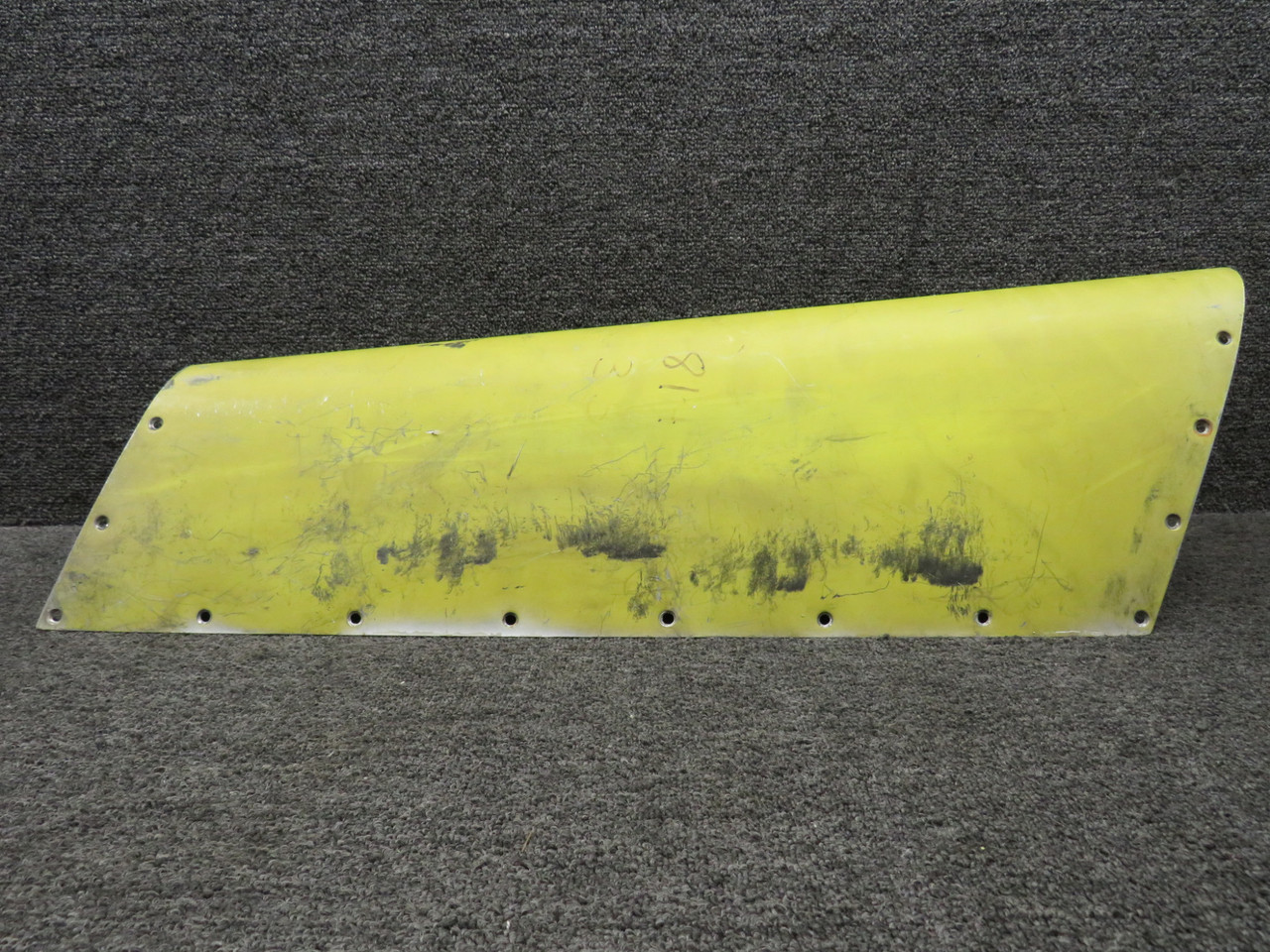 40626-001 Piper PA-31-350 Leading Edge Wing Access LH with Fuel