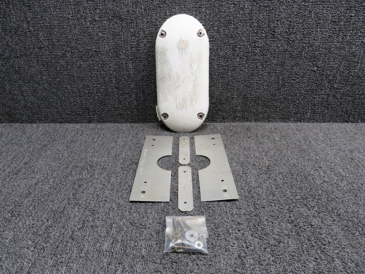 78-8051-9200-8 3M Aviation Stormscope Series II Antenna with Brackets (Scraped)