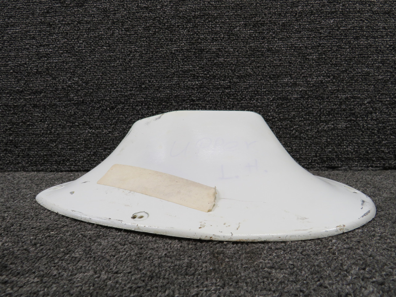 860ページ！！ 0522150-3 Cessna 152 Upper Strut Fairing LH For Sale