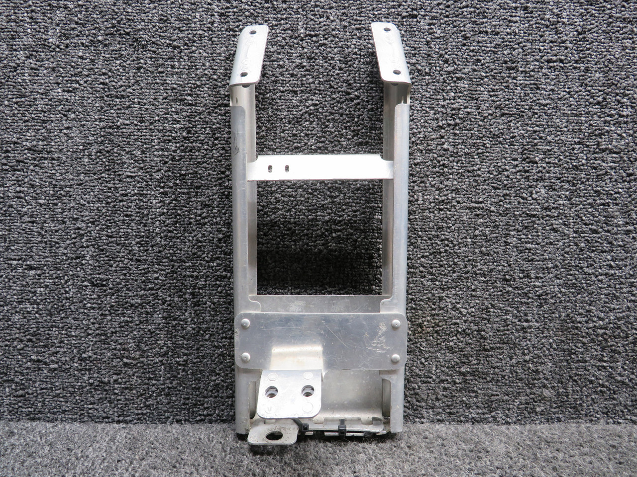 69324-004 Piper PA32RT-300T Cockpit Engine Controls Mount Assembly