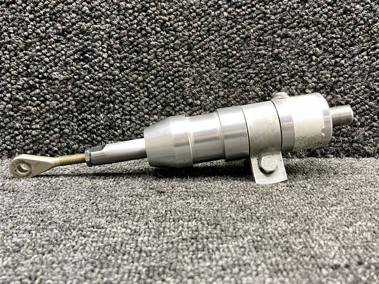15-9 (Alt: 456-016) Cleveland Shimmy Dampener Assembly