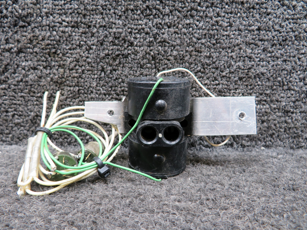 060880-01 Telex Cessna 421 Transducer Assembly with Resistors