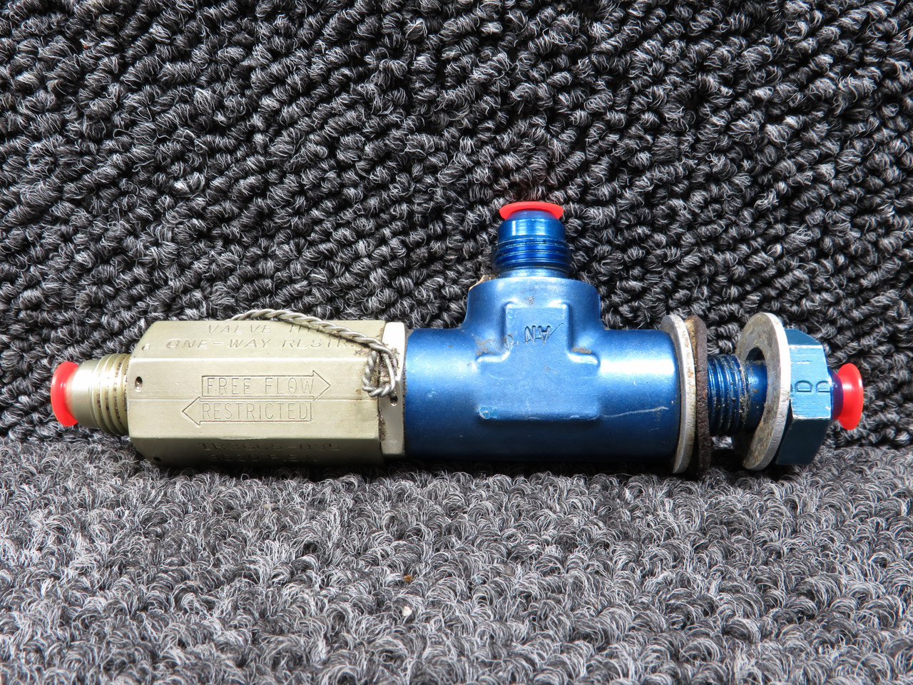 1R3665-035 Gar-Kenyon Hydraulic Valve Assembly with Tee Valve (3000 PSI)