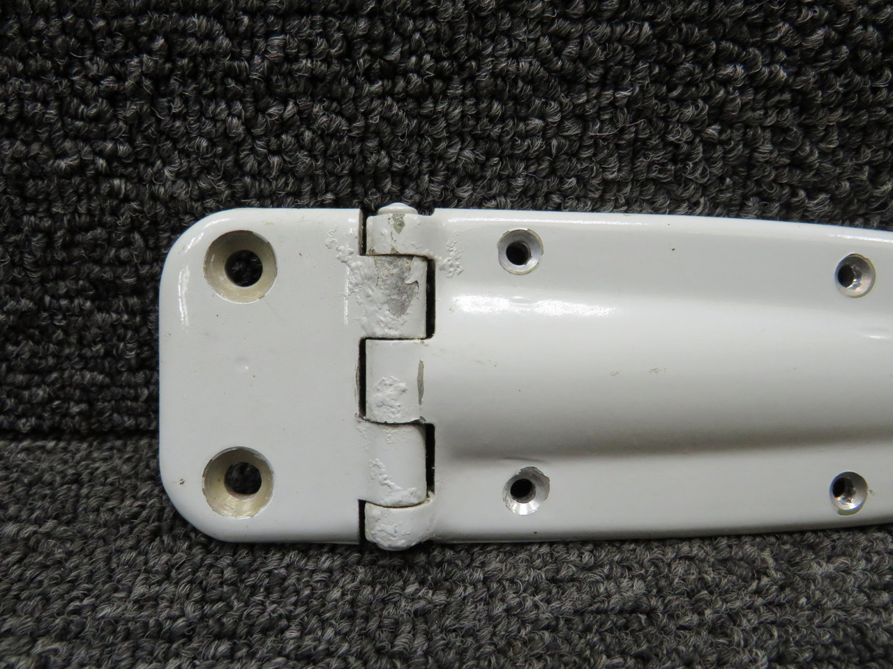 0413426-3 Cessna 150M Upper Cabin Door Hinge LH (Minor Corrosion