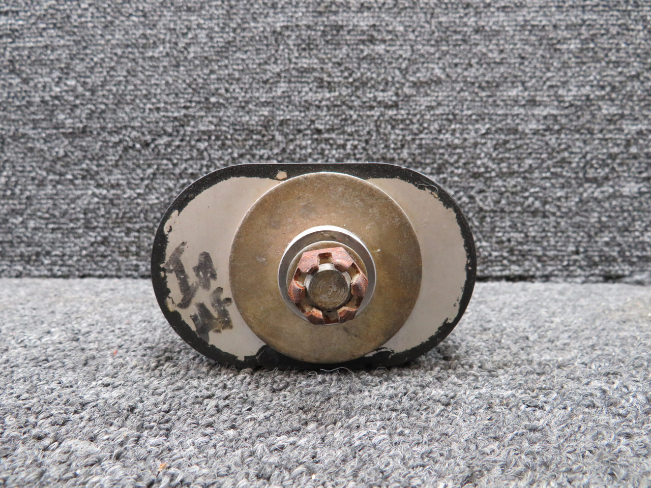 R20700-11, 13636-9023 Barry Engine Mount Vibration Isolator Assembly