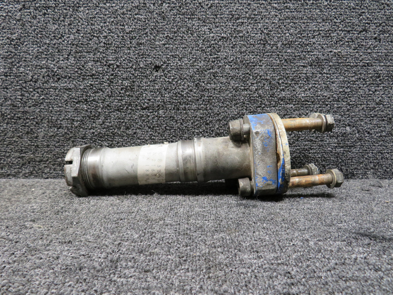 1641011-1 (WEU: 1641011-2) Cessna A188B Main Landing Gear Axle Assy (Chipped)