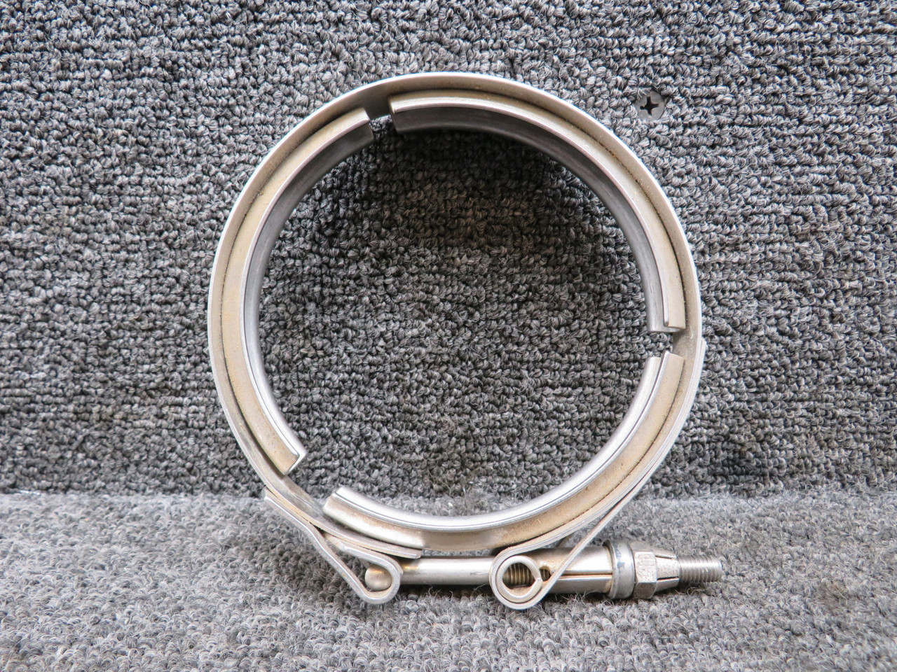 MVT61626-425 Eaton Aerospace Clamp