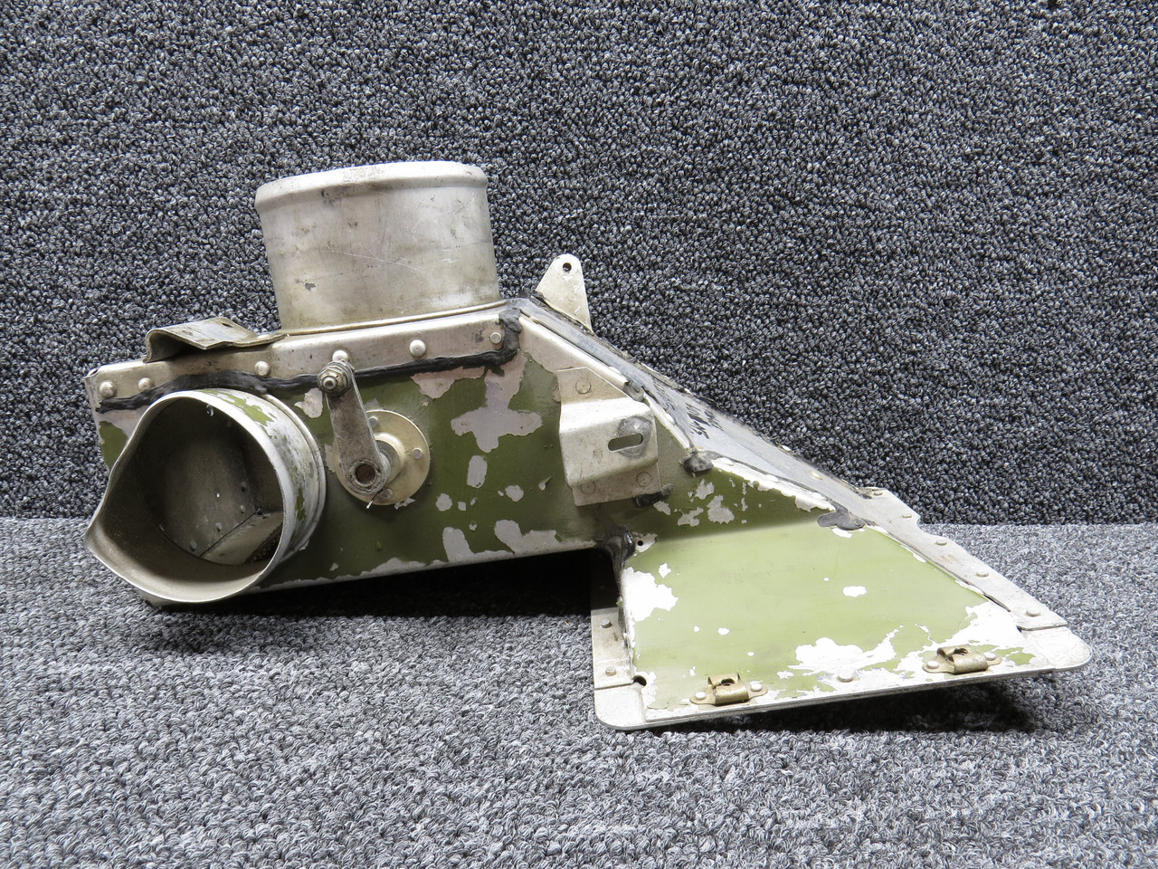 2250016-1 Cessna 182RG Air Box Assembly Carburetor Assembly Less