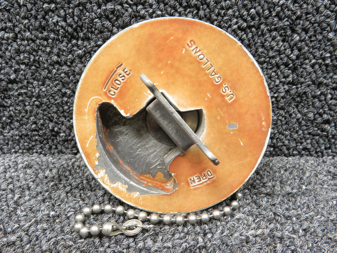 531-001 Shaw Aero Fuel Cap Assembly with Chain, Stuck Handle (Size 60MM, 25PSI)