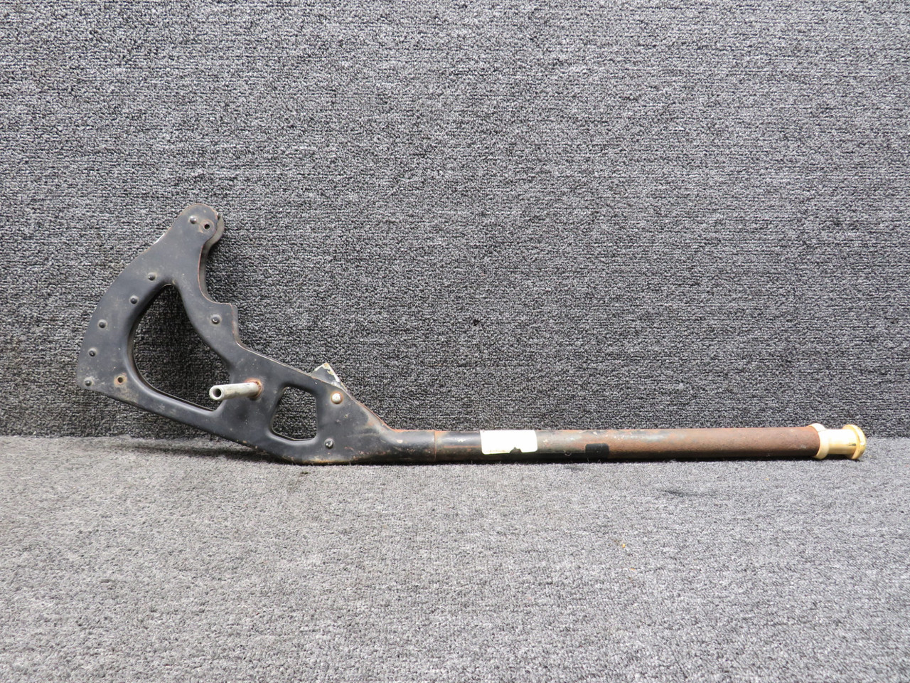 0510166-6 Cessna 172E Flap Control Lever Assembly (Rusted) For Sale