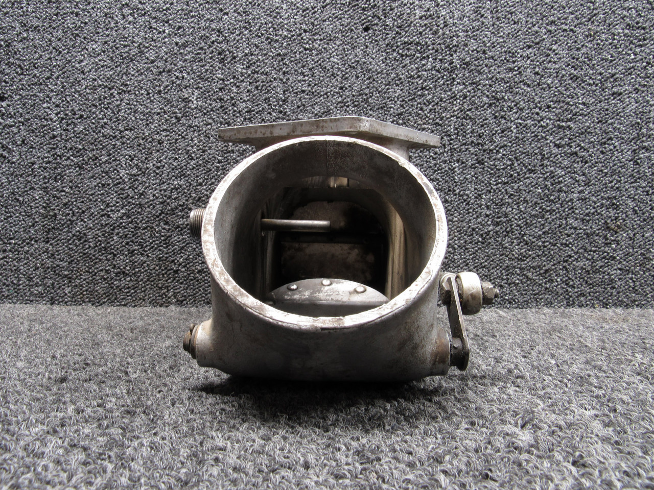 50-970059 Beechcraft Stromberg PS-5BD IO-540 Carburetor Air Valve Assembly