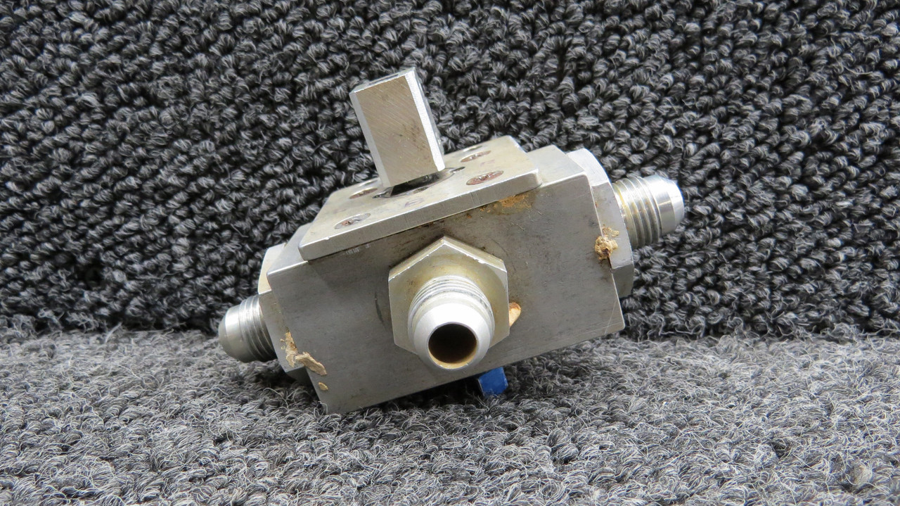 0513120-5 Cessna 172 Fuel Selector Valve (Core) For Sale 0513120-5 Cessna 172 Fuel Selector Valve (Core) For Sale