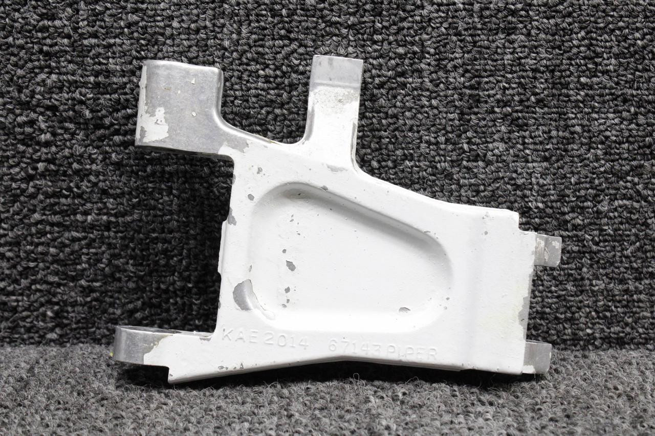 MPY1957ページ③ 76426-003 (Use: 76426-803) Piper PA28RT-201T Nose Gear Downlock