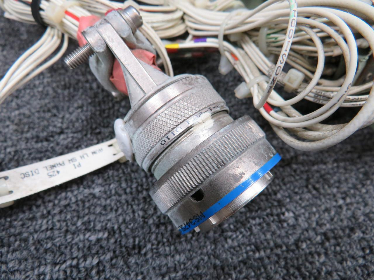 6618109-2 Cessna Citation 560XL Left Inboard Lighting Switch