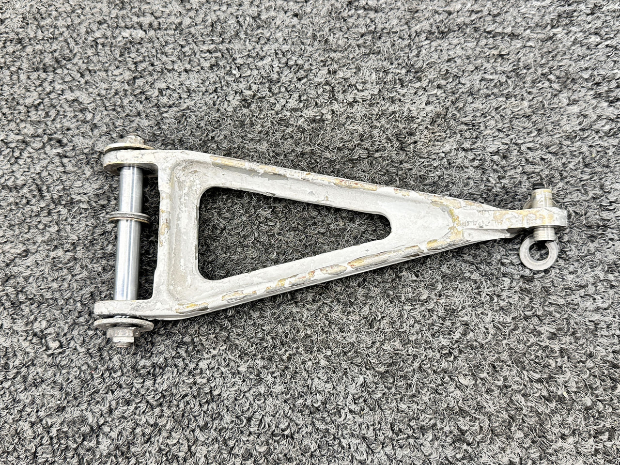 35-825193 Beechcraft 58 Nose Gear Upper Knee Assembly with Pin