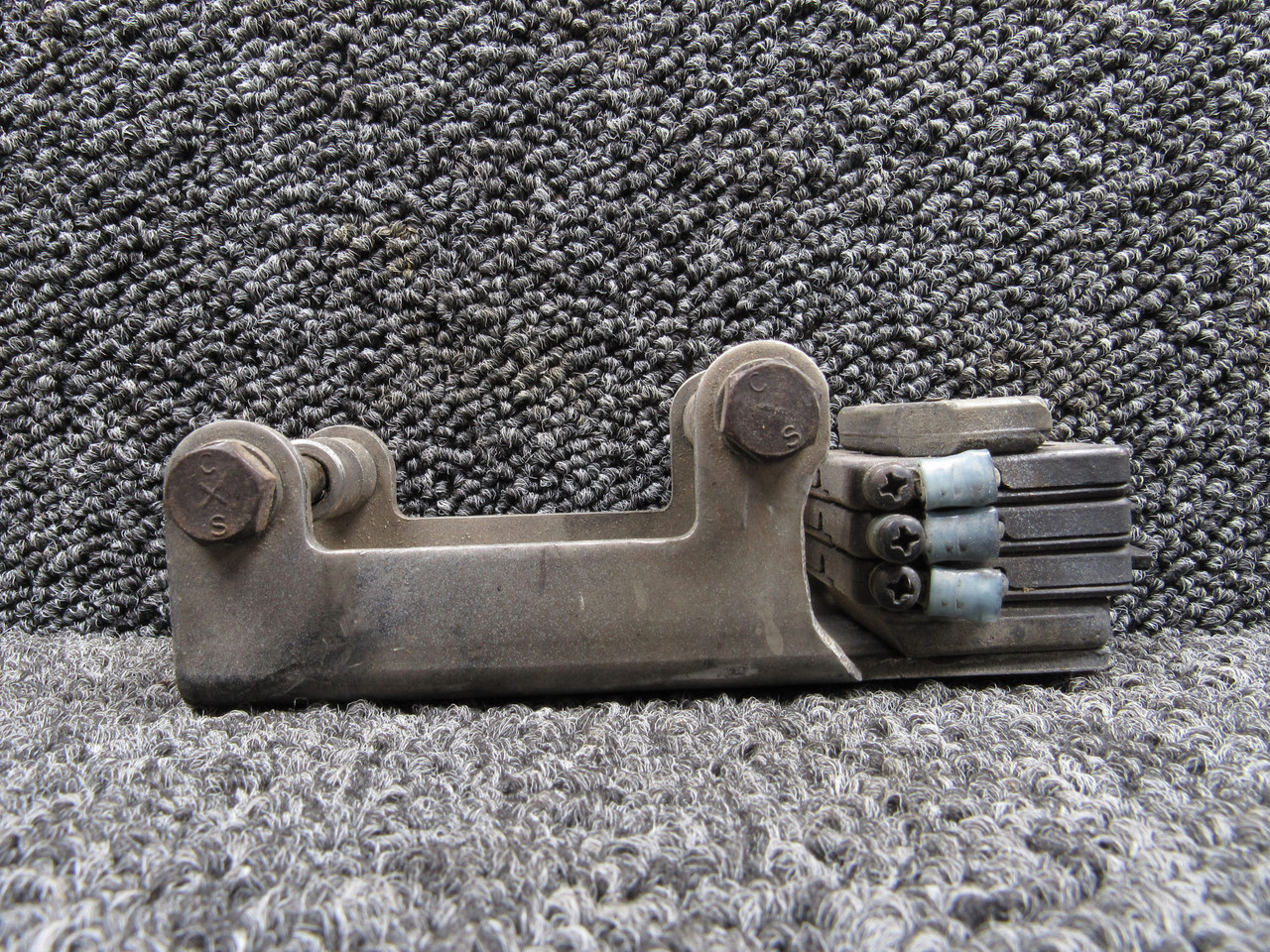 3E1513 Beech BE-58 Propeller Anti-Ice 3 Brush Block Assembly