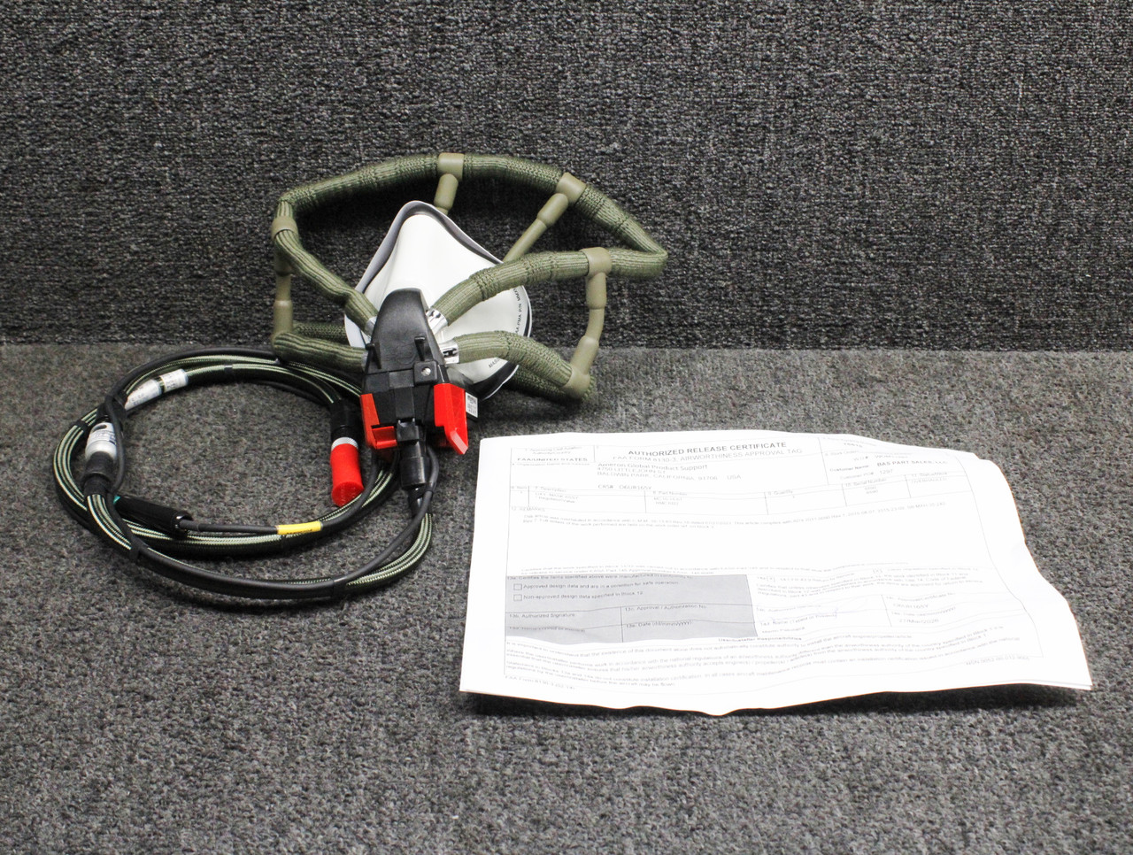 ＊RMページ＊ MC10-15-01 Eros Oxygen Mask and Regulator Overhauled with 8130-3