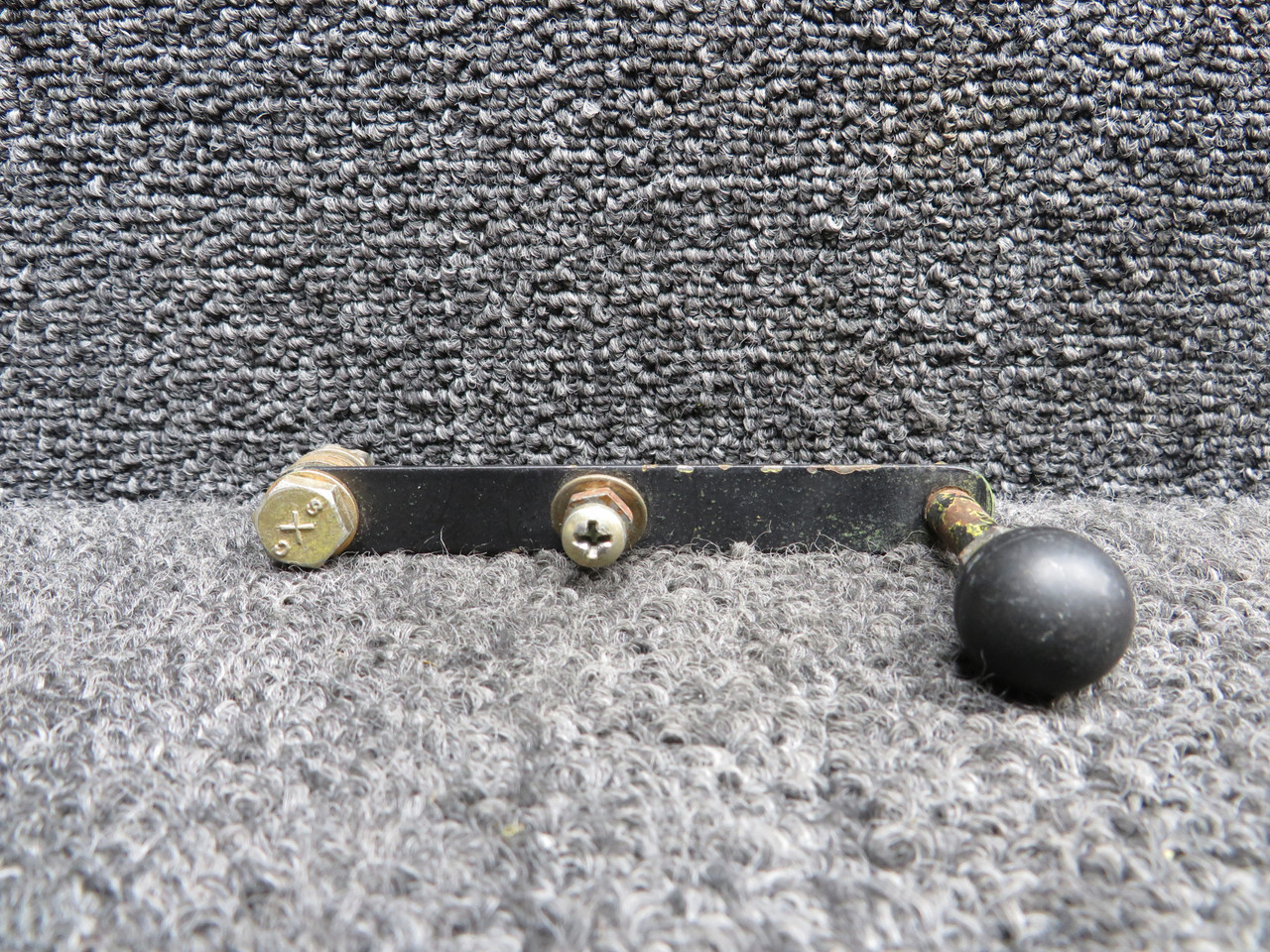 mike01ページ 870017-001, 4901/10-32 Mooney M20K Oxygen Control Handle with Knob