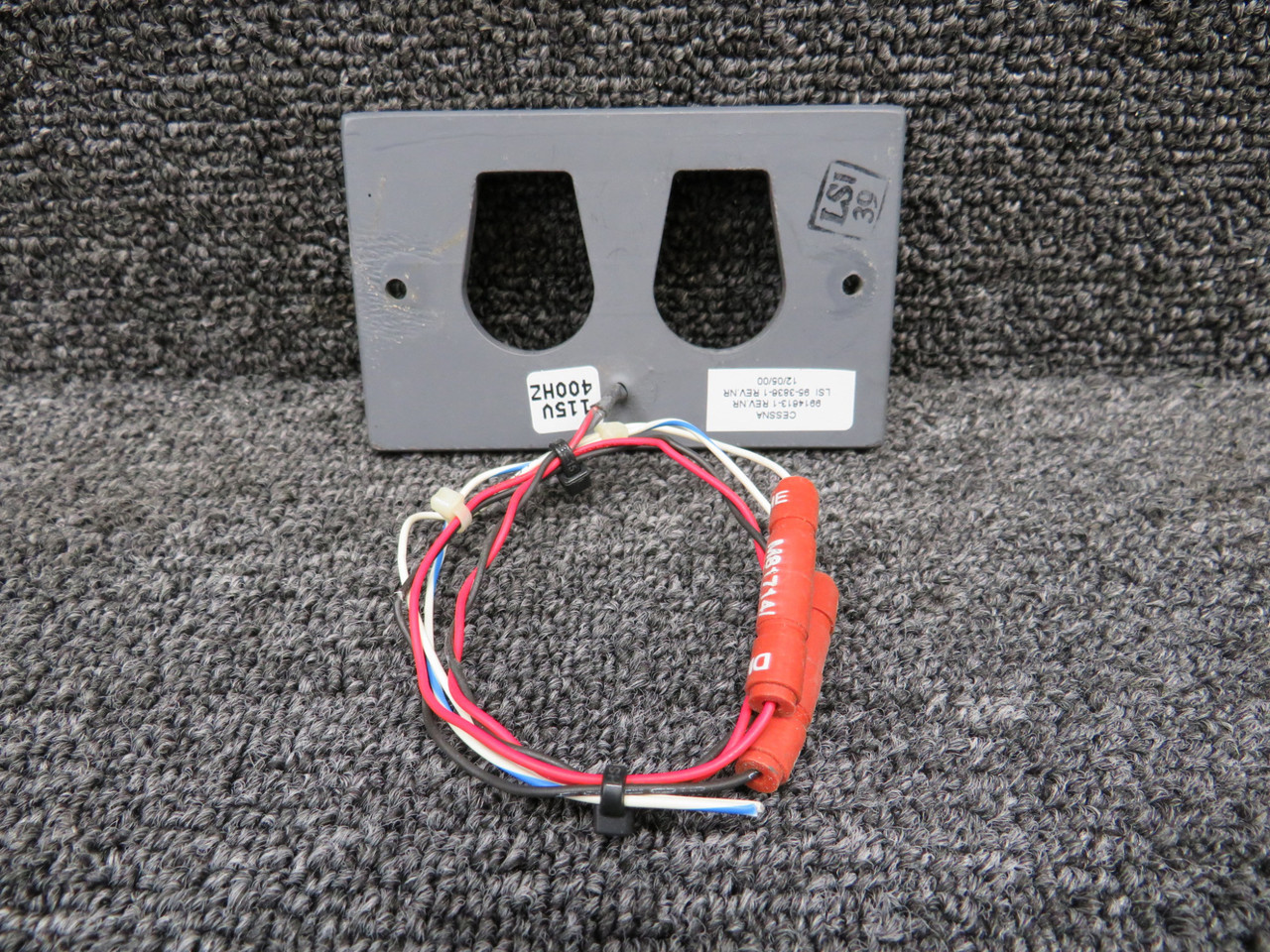 9914613-1 (Alt: 95-3836-1) Cessna Citation 560XL Mic Jack El Panel